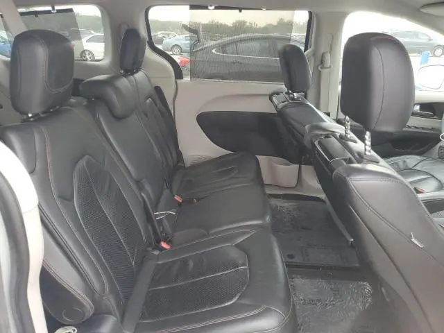 2017 CHRYSLER PACIFICA TOURING L PLUS  