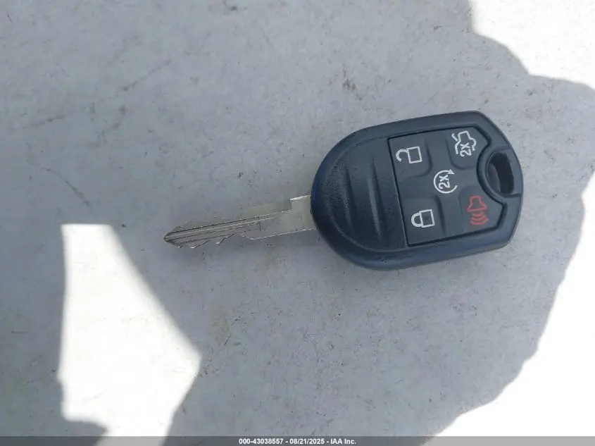 2017 FORD TAURUS SEL