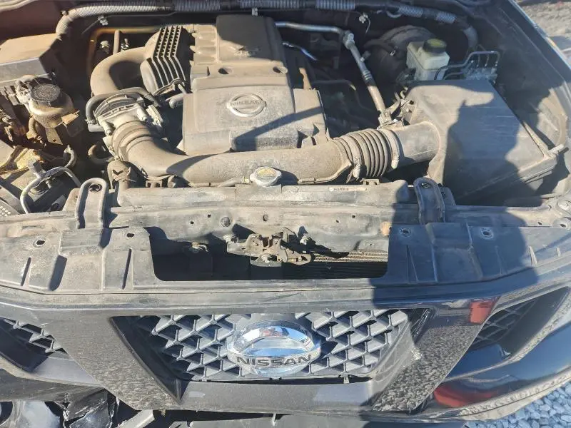 2012 NISSAN FRONTIER SV  