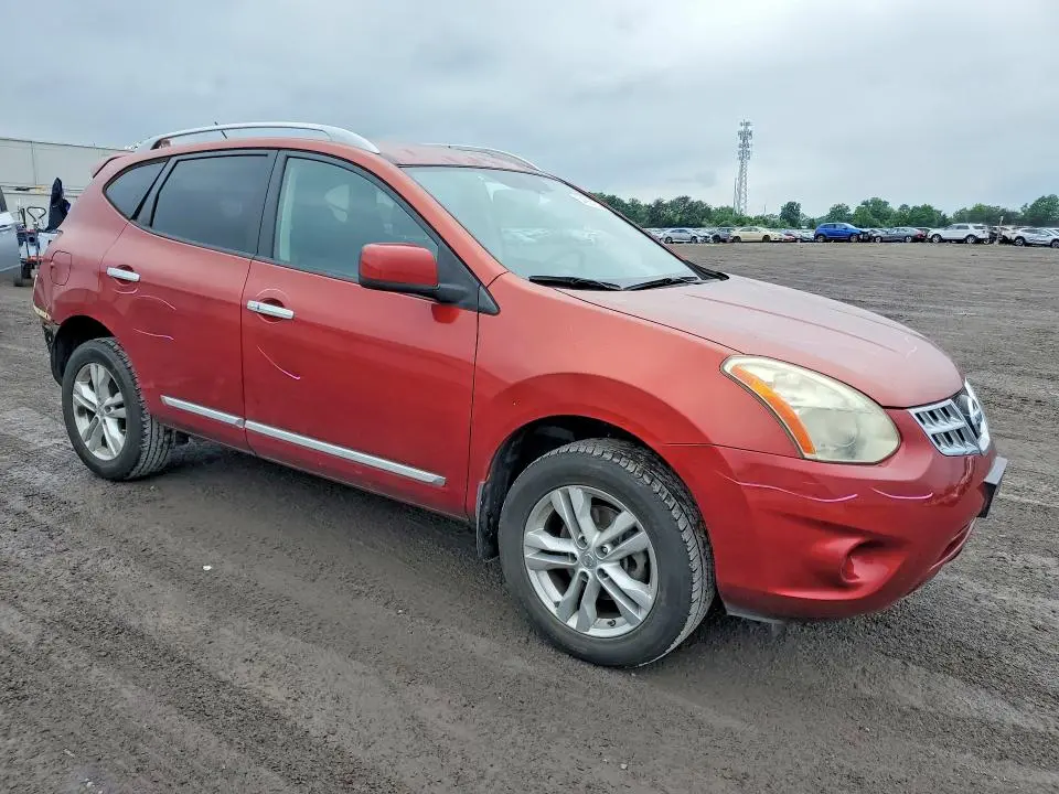 2013 NISSAN ROGUE S  