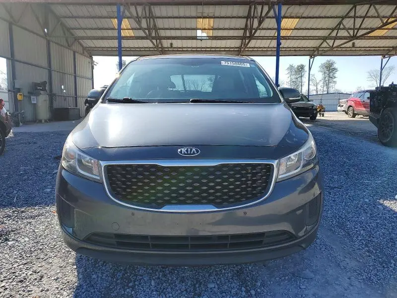2017 KIA SEDONA LX  