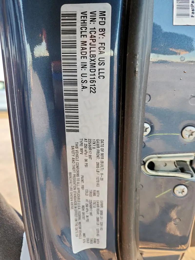 2021 JEEP CHEROKEE LATITUDE PLUS  