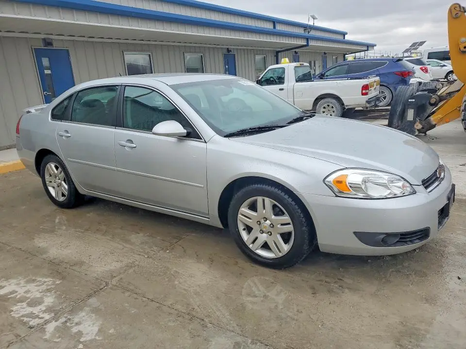 2011 CHEVROLET IMPALA LT  