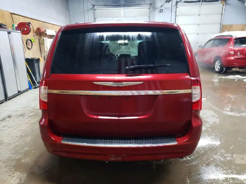 2013 CHRYSLER TOWN & COUNTRY TOURING  