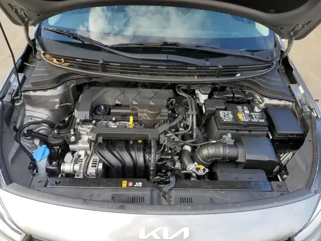 2022 KIA RIO LX  