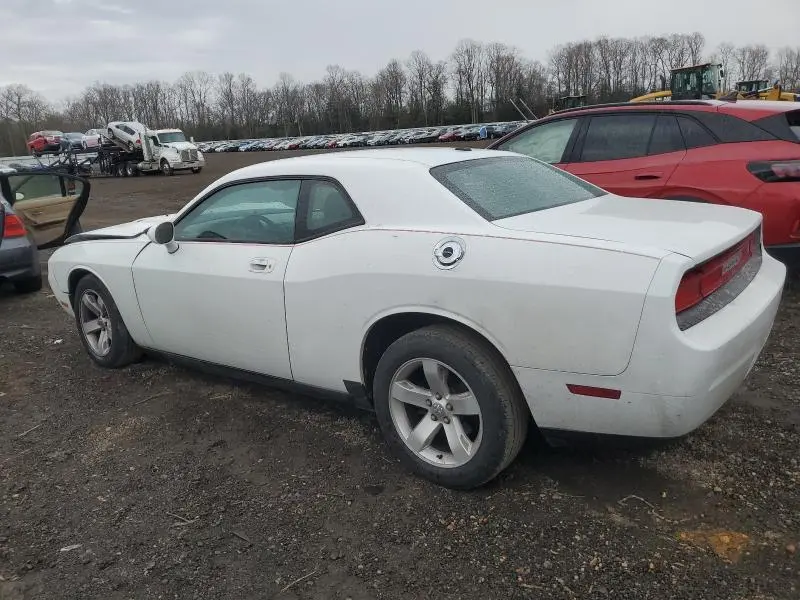 2010 DODGE CHALLENGER SE  