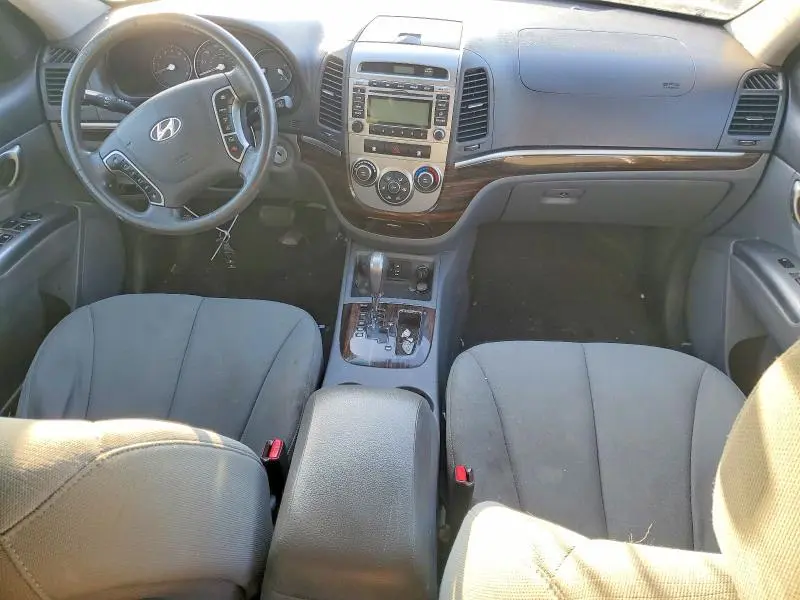 2011 HYUNDAI SANTA FE GLS  