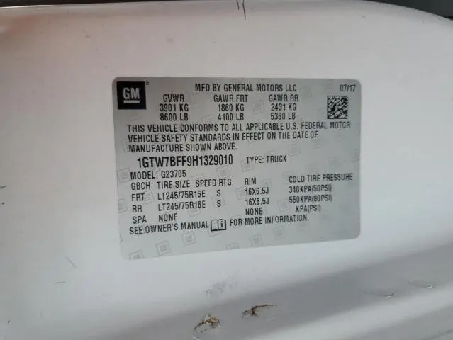 2017 GMC SAVANA G2500  