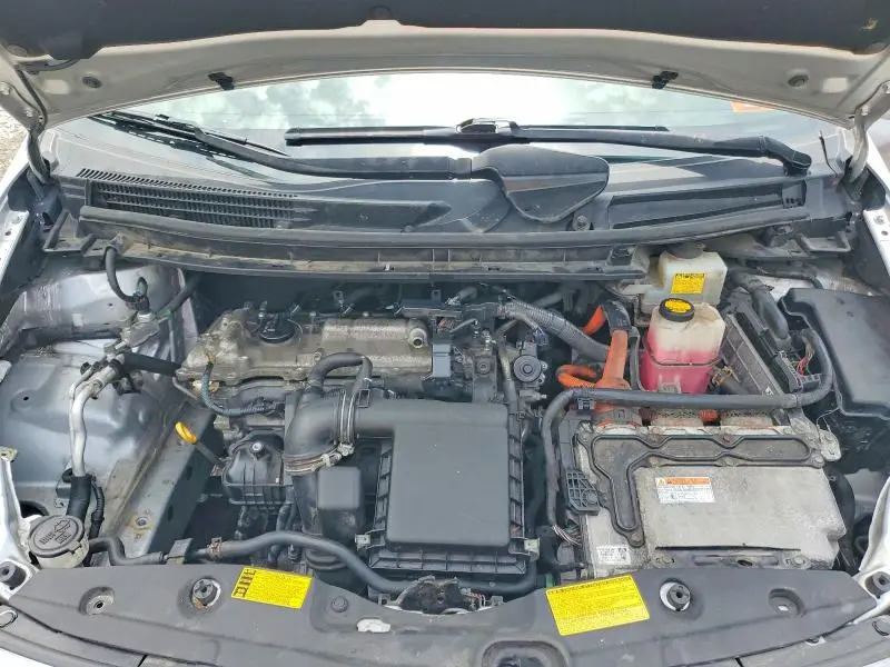 2012 TOYOTA PRIUS TWO  
