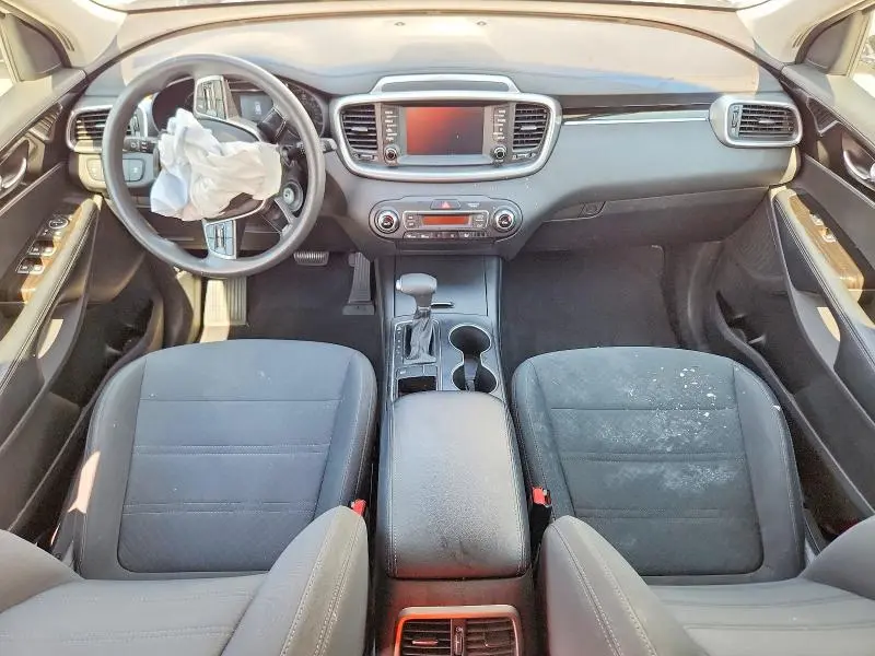 2019 KIA SORENTO LX V6  