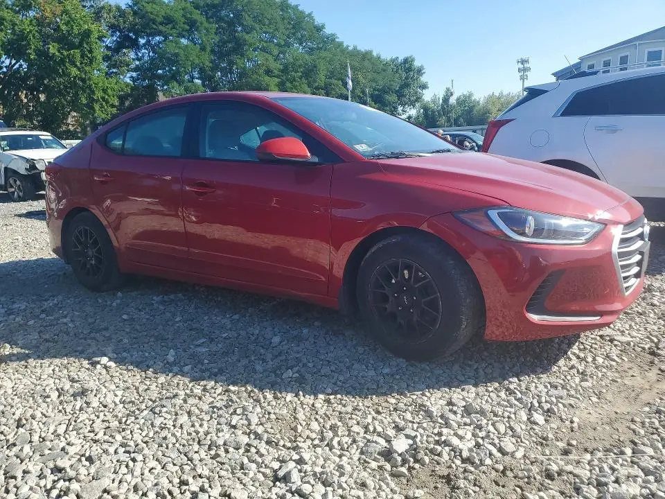2018 HYUNDAI ELANTRA SE  