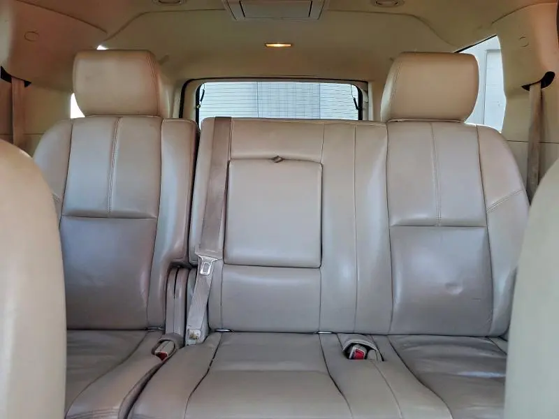 2012 CHEVROLET SUBURBAN K1500 LT  