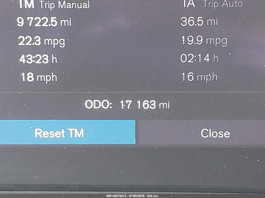 2023 VOLVO XC40 B5 PLUS BRIGHT THEME