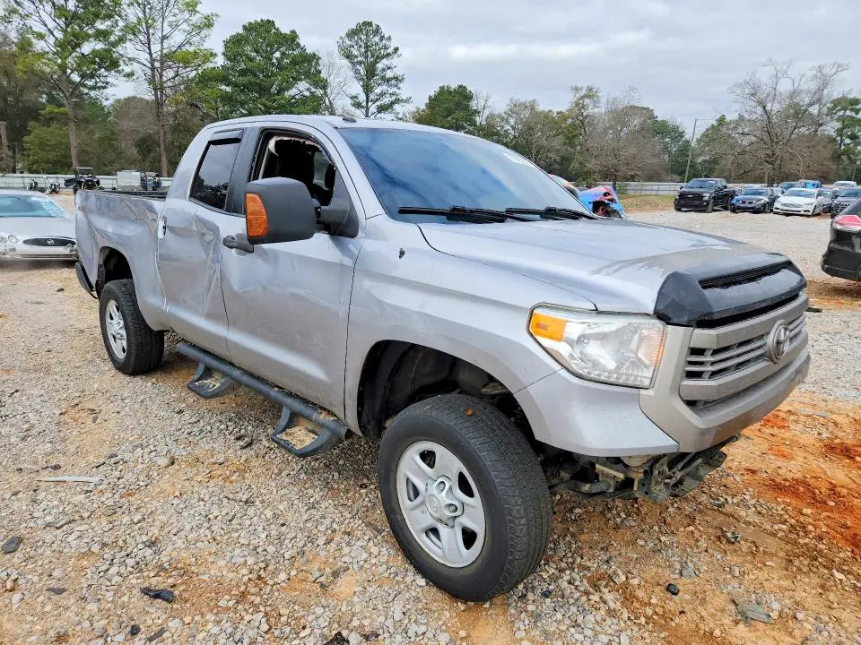 2017 TOYOTA TUNDRA SR5  
