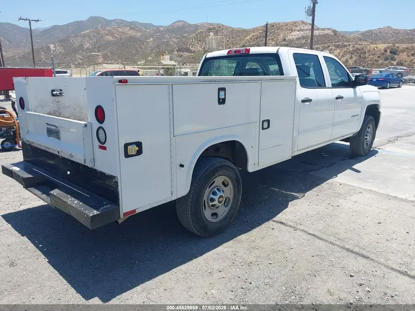 2018 CHEVROLET SILVERADO 2500HD WT