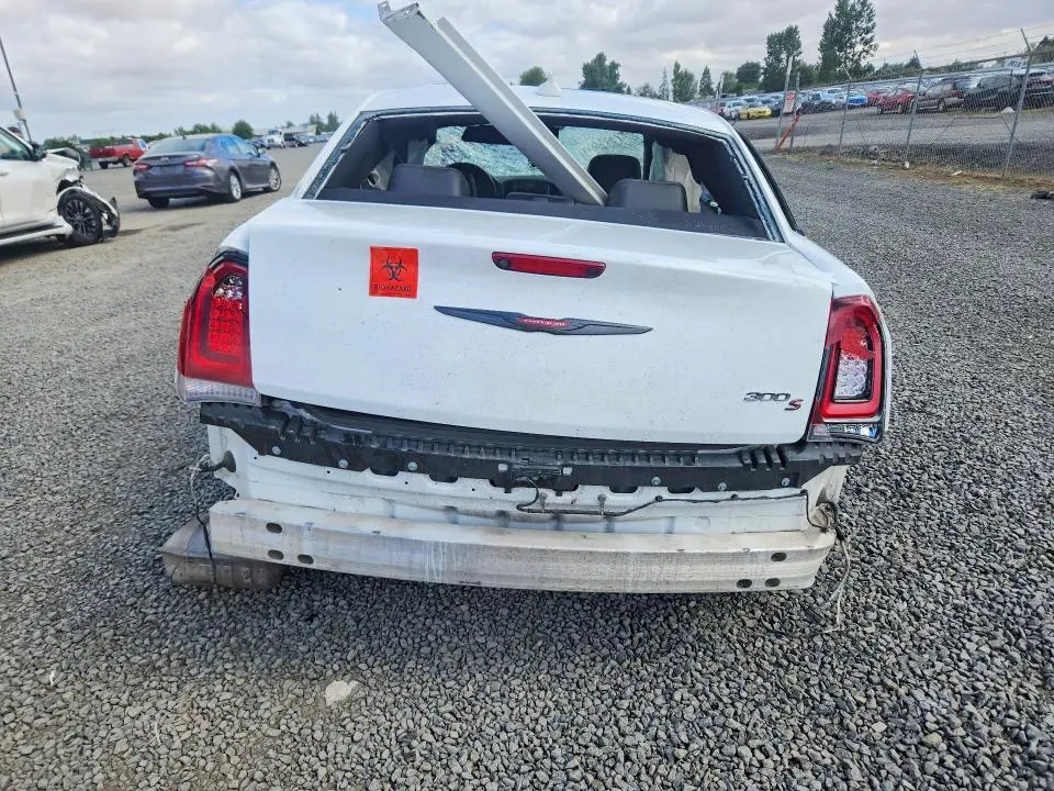 2022 CHRYSLER 300 S  