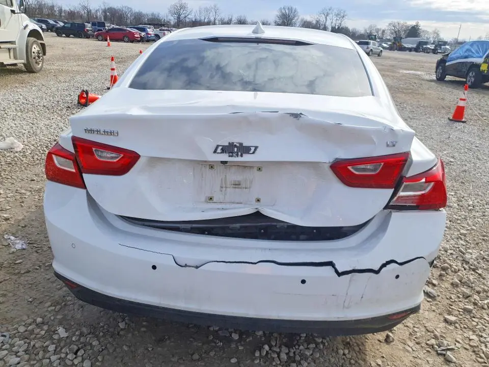 2017 CHEVROLET MALIBU LT  