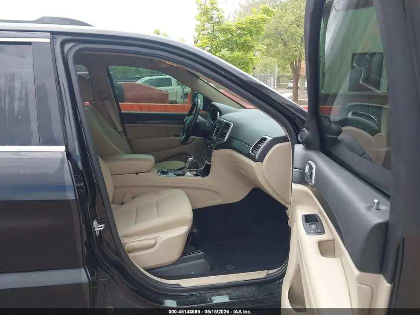 2020 JEEP GRAND CHEROKEE LAREDO E 4X4