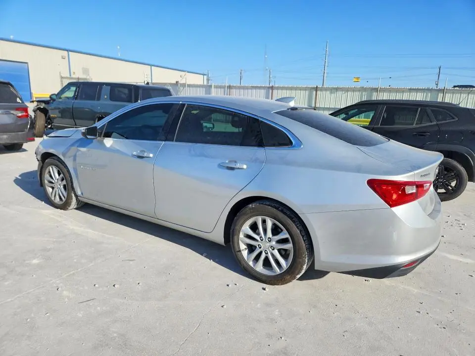 2017 CHEVROLET MALIBU LT  
