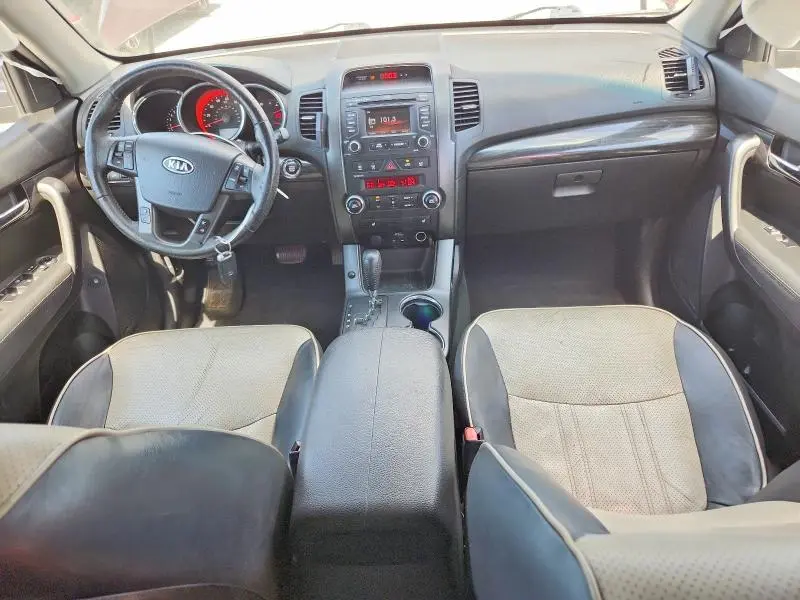 2013 KIA SORENTO SX  