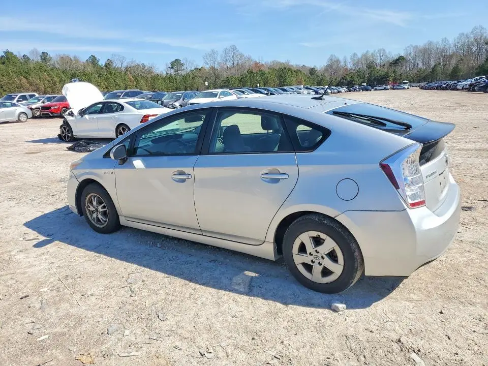 2010 TOYOTA PRIUS II  