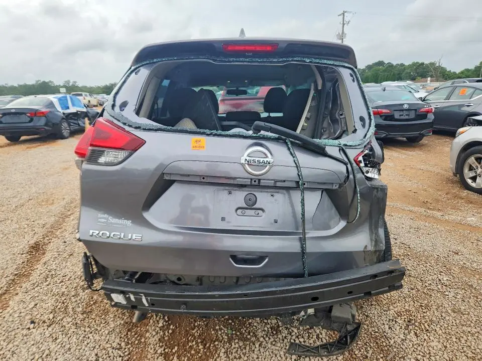 2018 NISSAN ROGUE S  