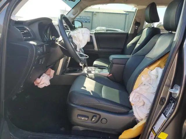 2019 TOYOTA 4RUNNER SR5  