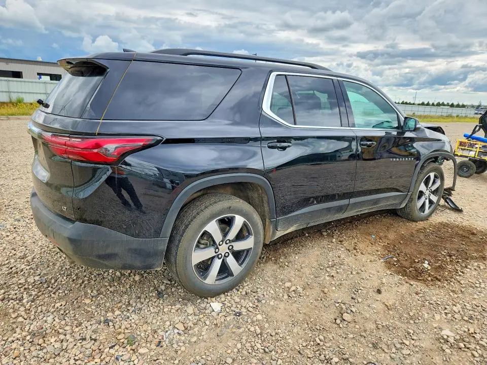 2023 CHEVROLET TRAVERSE LT  