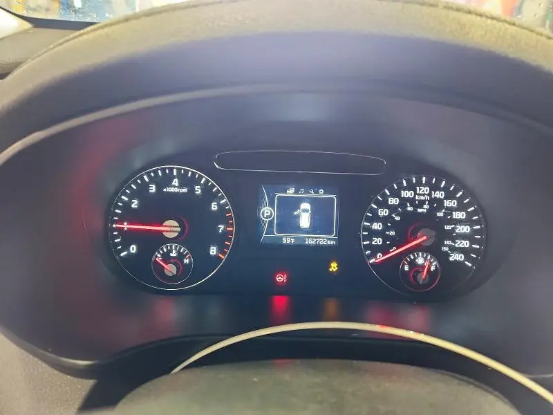 2018 KIA SORENTO LX  