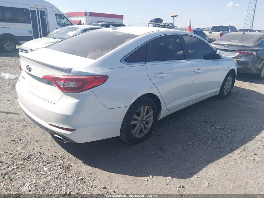 2015 HYUNDAI SONATA SE
