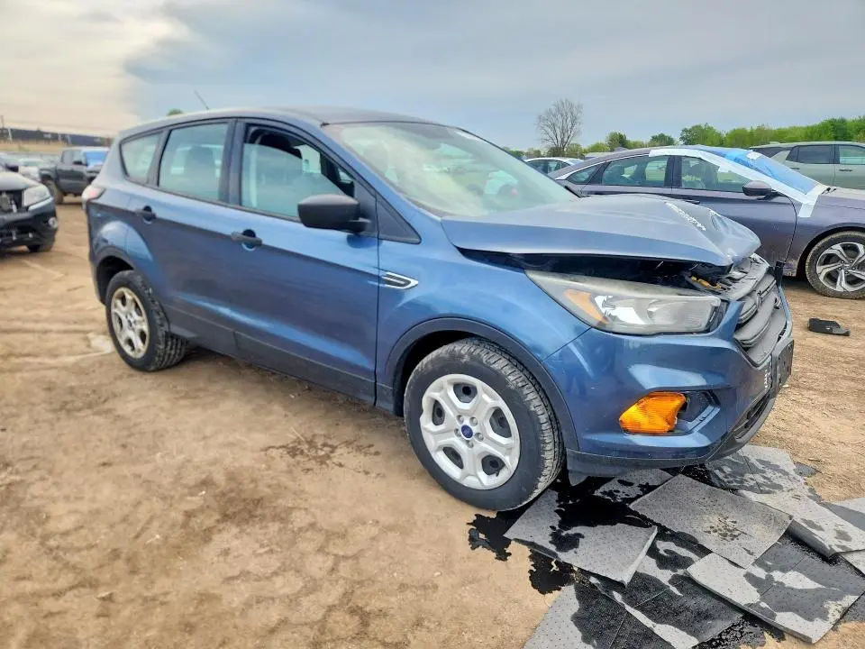 2018 FORD ESCAPE S  