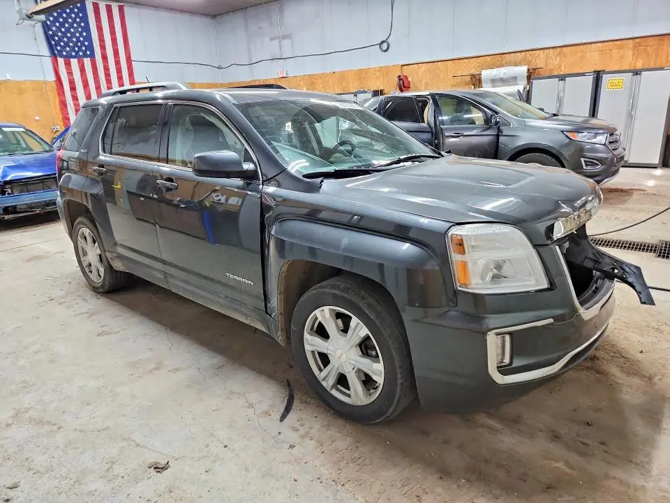 2017 GMC TERRAIN SLE  