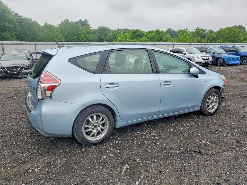 2016 TOYOTA PRIUS V THREE  