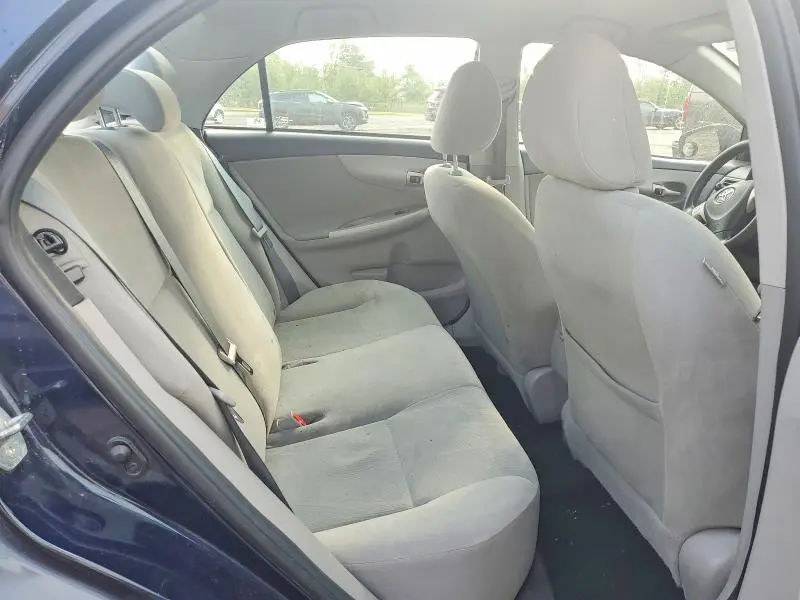 2012 TOYOTA COROLLA LE  