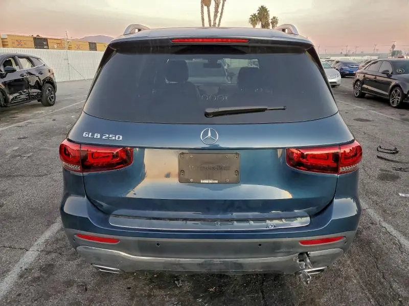 2022 MERCEDES-BENZ GLB 250  