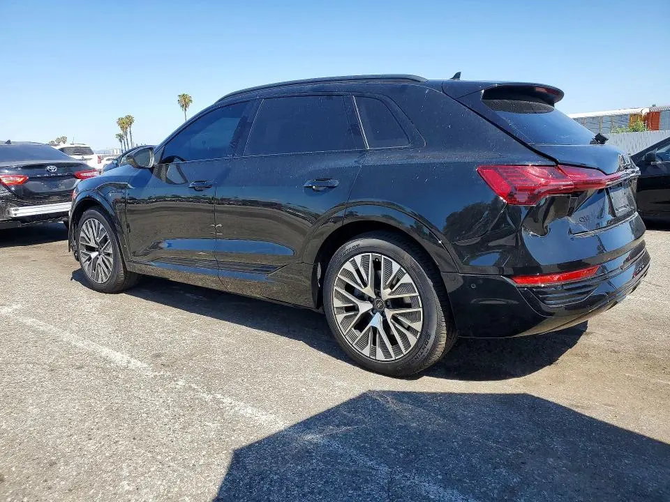 2024 AUDI Q8 E-TRON PREMIUM PLUS  