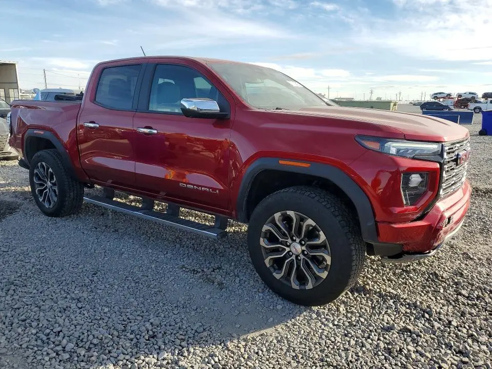 2023 GMC CANYON DENALI  