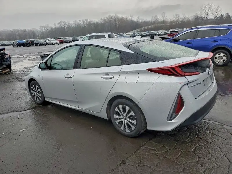2022 TOYOTA PRIUS PRIME LE  