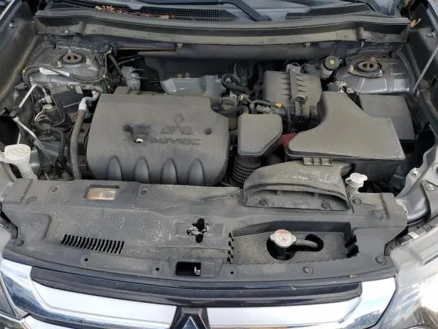 2018 MITSUBISHI OUTLANDER ES