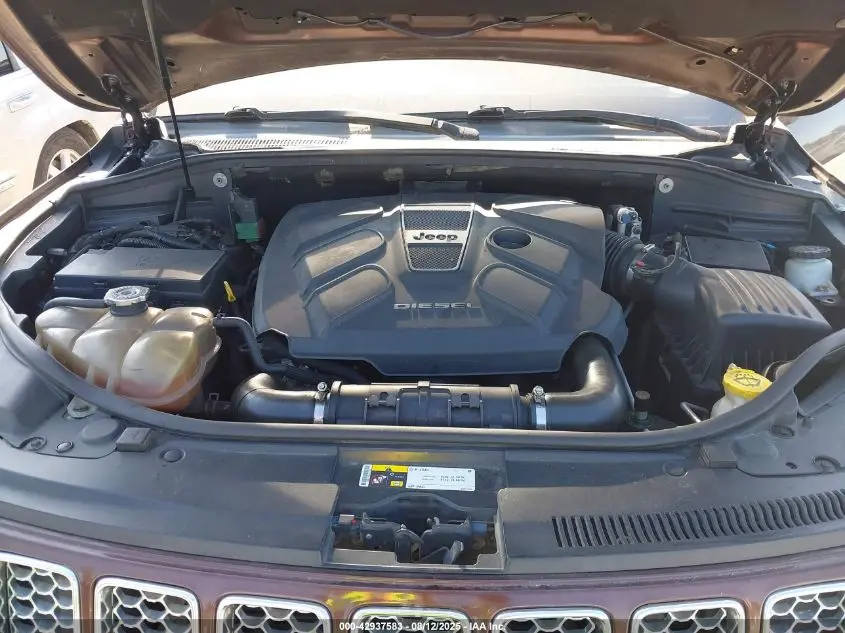 2014 JEEP GRAND CHEROKEE SUMMIT