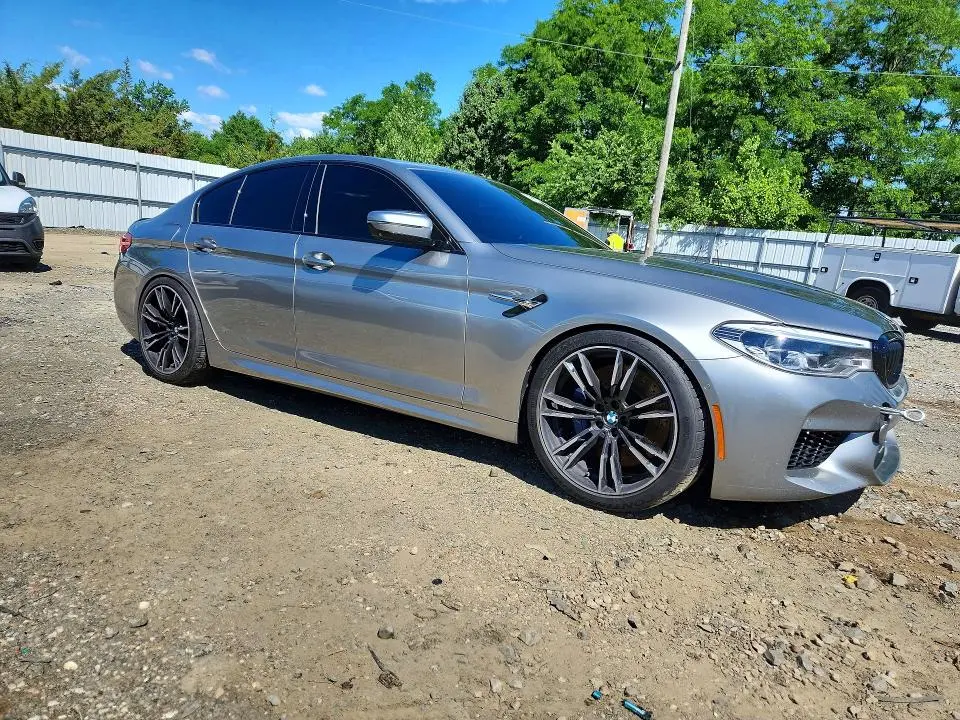 2019 BMW M5   
