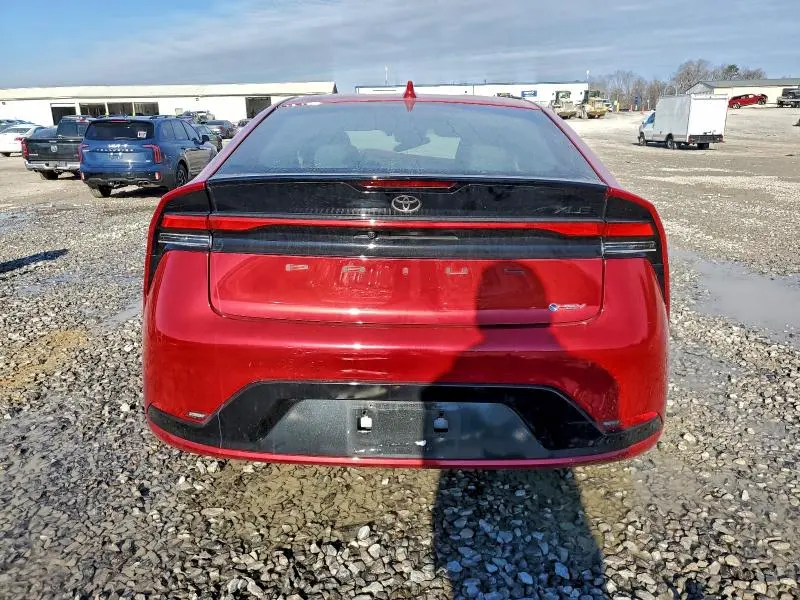 2025 TOYOTA PRIUS LE  