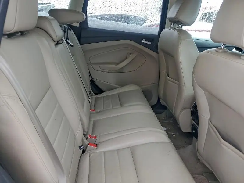 2016 FORD ESCAPE TITANIUM  