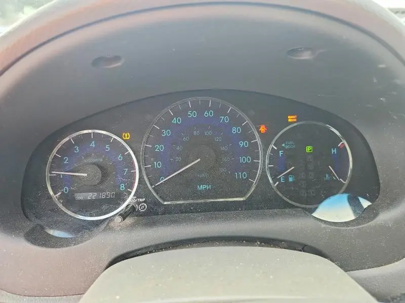 2010 TOYOTA SIENNA XLE  