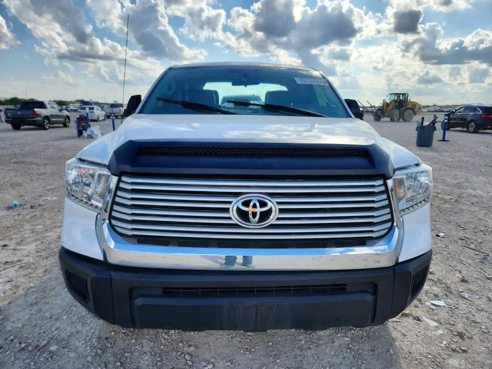 2017 TOYOTA TUNDRA SR  