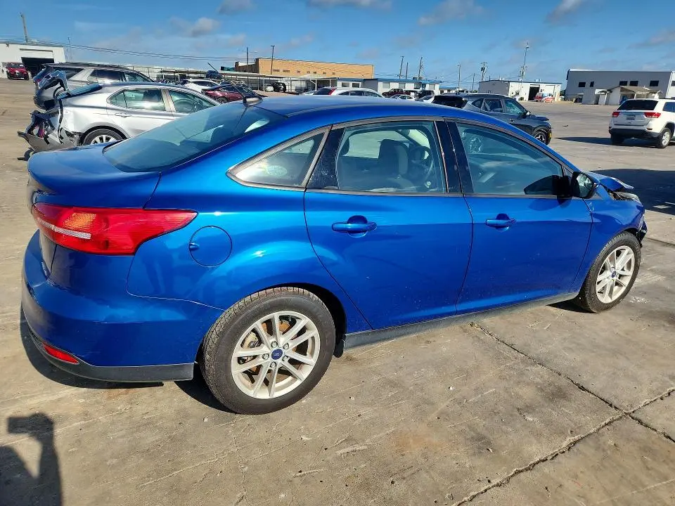 2018 FORD FOCUS SE  