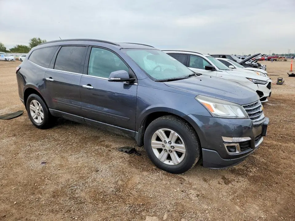 2014 CHEVROLET TRAVERSE LT  