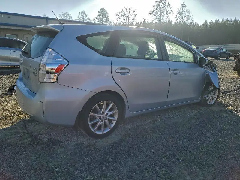 2013 TOYOTA PRIUS V   