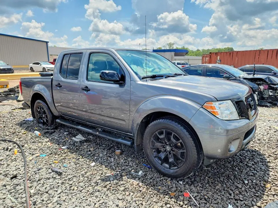 2020 NISSAN FRONTIER SV  