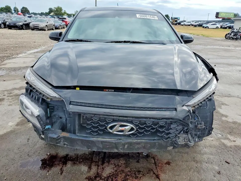 2020 HYUNDAI KONA SE  